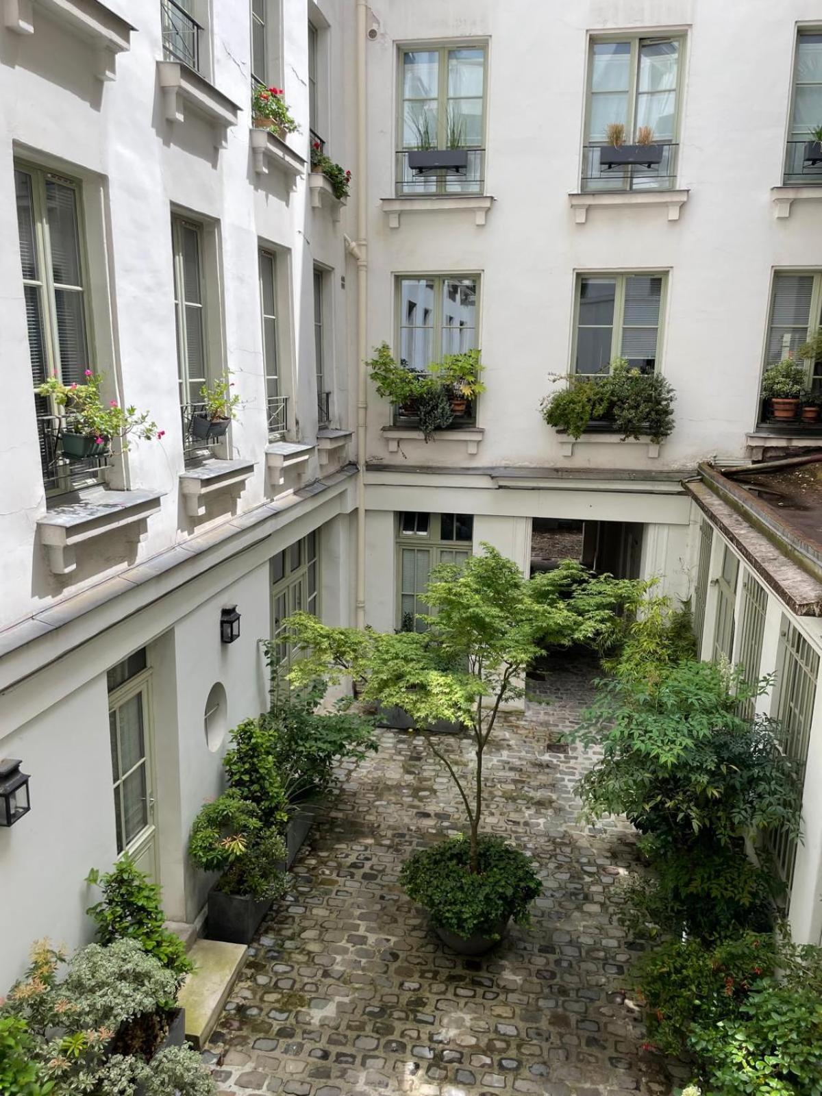 4 Pieces Charme Paris Centre Apartment Exterior photo